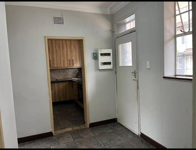 2 BEDROOM PROPERTY TO RENT IN SUNNYSIDE